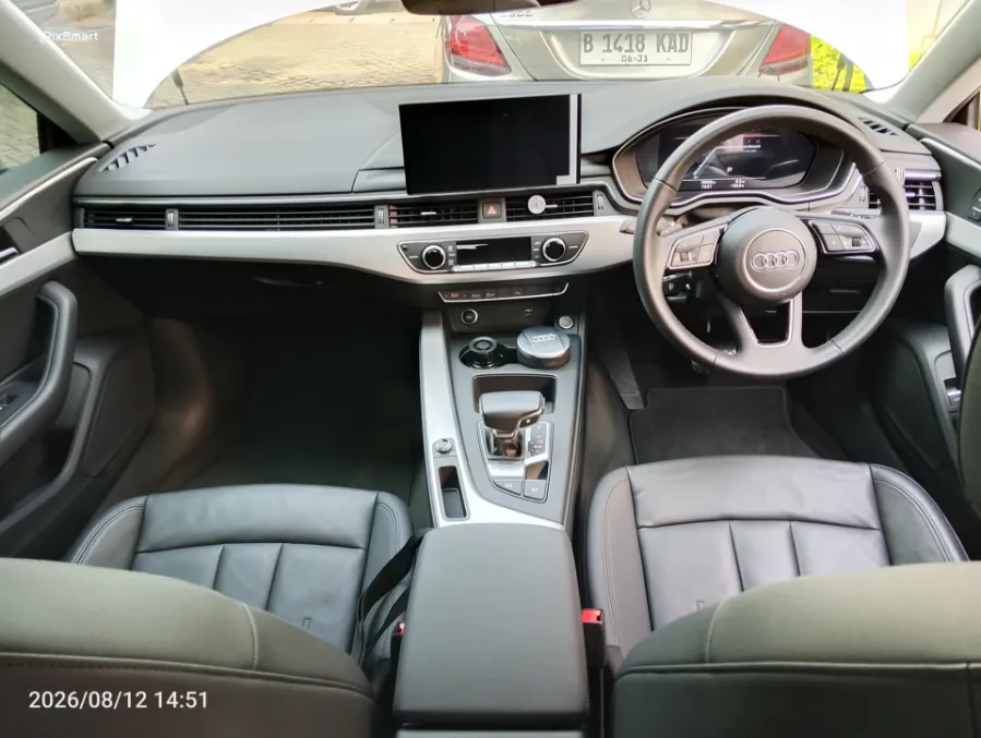 Foto Mobil Bekas Dashboard Audi A5 2.0 TFSI X-Line tahun 2022