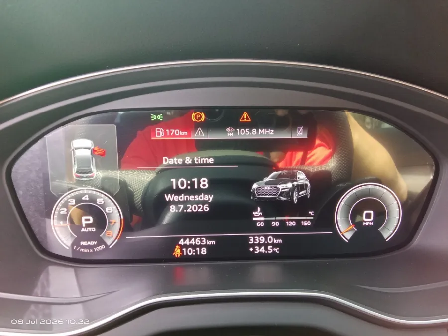 Foto Mobil Bekas Odometer Audi Q5 2.0 TFSI Quattro tahun 2022