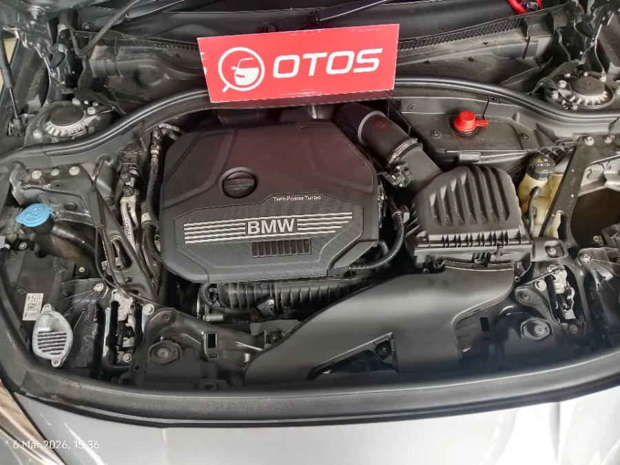 Foto Mobil Bekas Mesin BMW 218i 1.5 tahun 2023