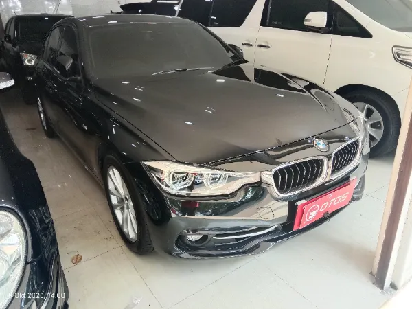 2018 BMW 320i 2.0