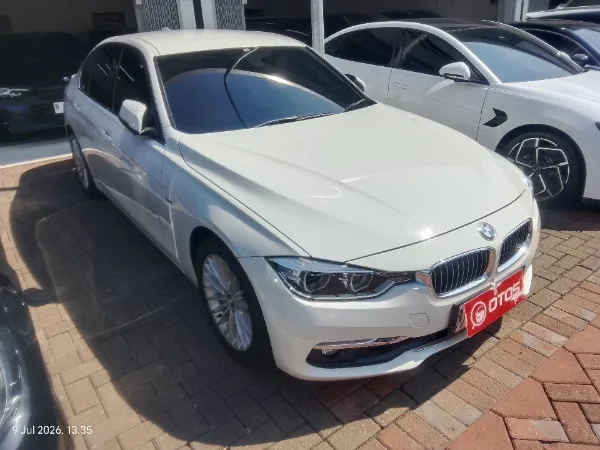 2018 BMW 320i 2.0