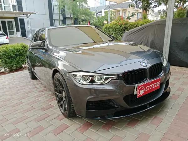 2018 BMW 320i 2.0