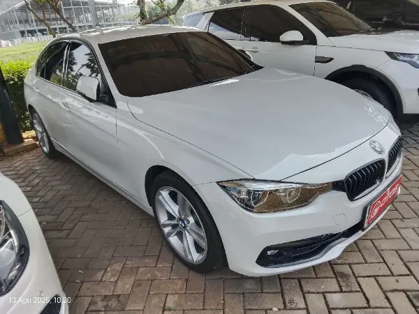 2019 BMW 320i 2.0