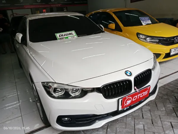 2019 BMW 320i 2.0