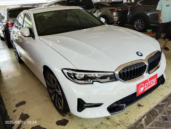 2022 BMW 320i 2.0