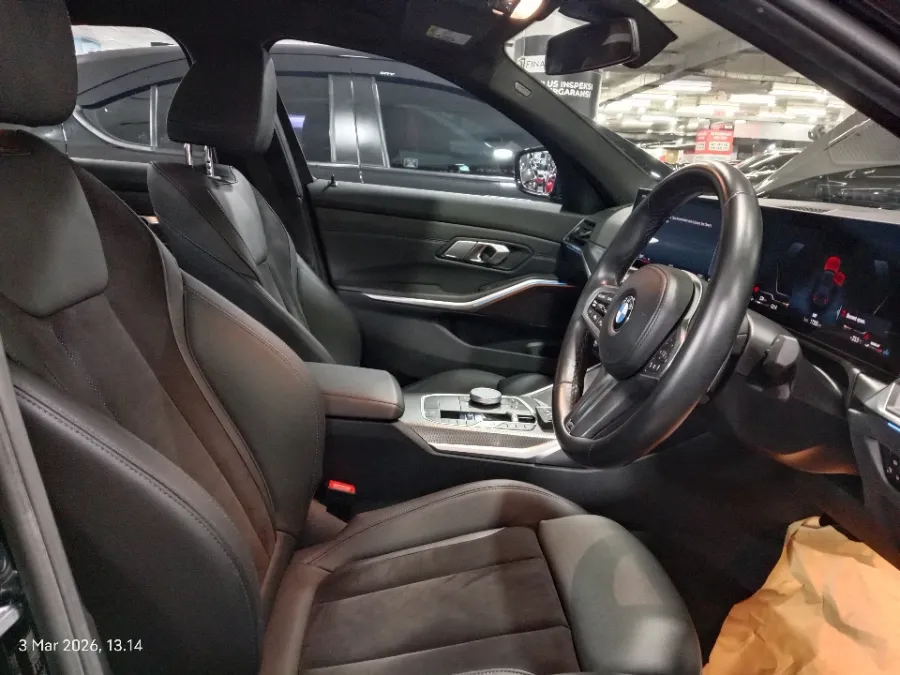 Foto Mobil Bekas Kabin Depan BMW 320i 2.0 tahun 2023