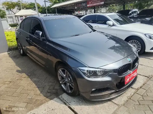 2019 BMW 330i 2.0 M Sport
