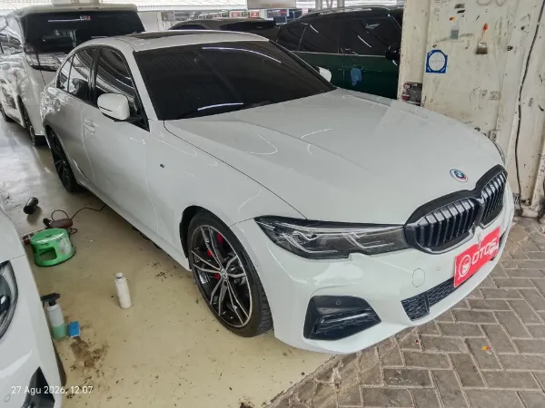 2022 BMW 330i 2.0 M Sport