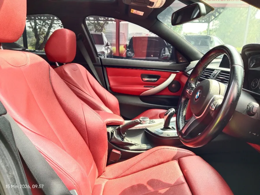 Foto Mobil Bekas Kabin Depan BMW 428i 2.0 tahun 2014