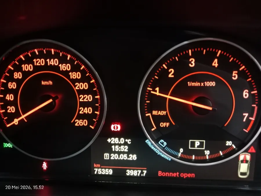 Foto Mobil Bekas Odometer BMW 428i 2.0 tahun 2014