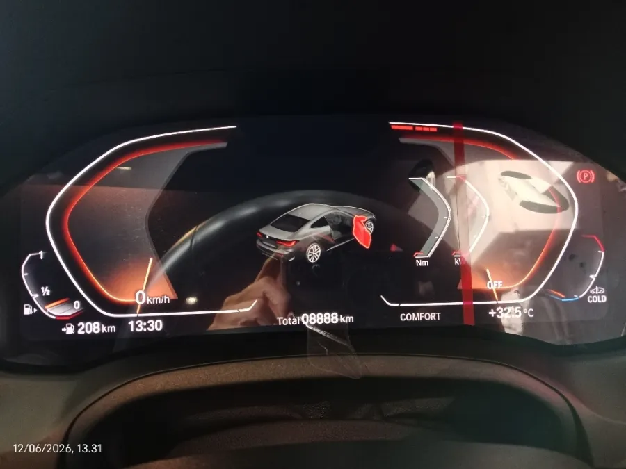 Foto Mobil Bekas Odometer BMW 430i 2.0 Sport tahun 2023