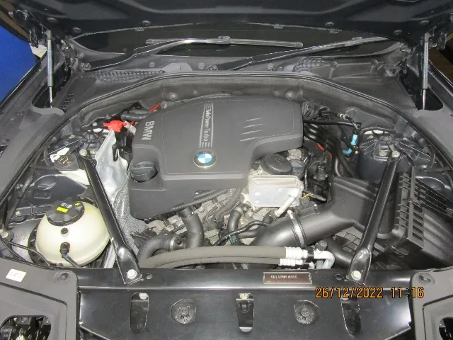 Foto Mobil Bekas Mesin BMW 520i 2.0 F10 Facelift tahun 2014