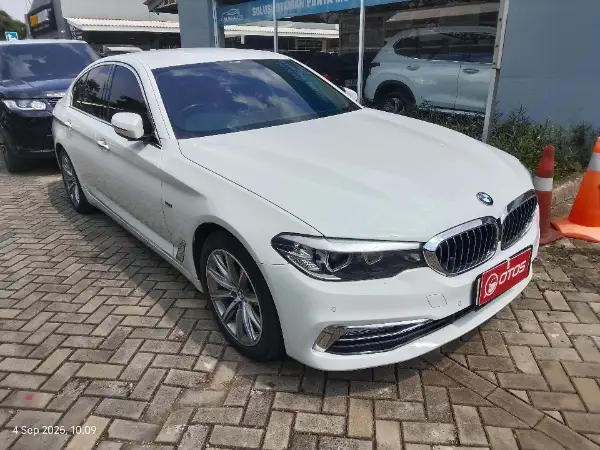 2018 BMW 520i 2.0 Luxury