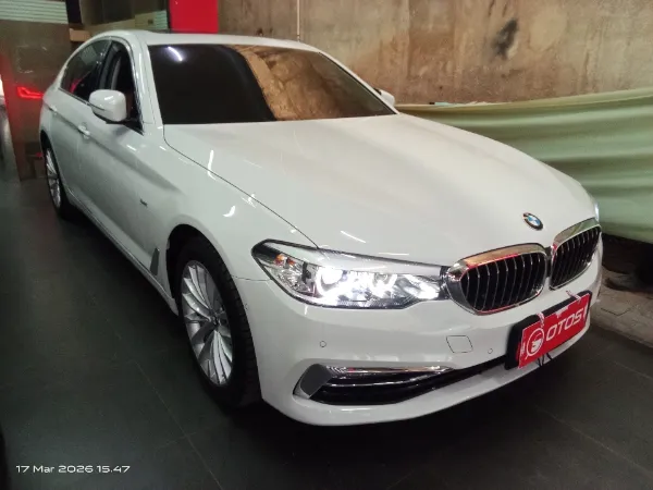 2018 BMW 530i 2.0 - Foto 1 dari 6