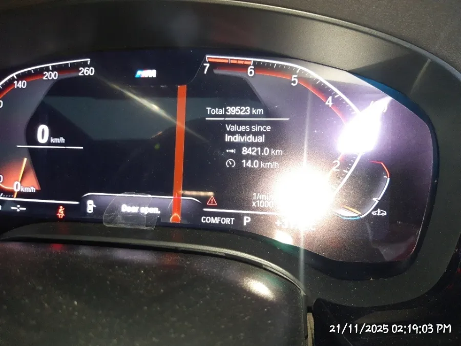 Foto Mobil Bekas Odometer BMW 530i 2.0 tahun 2019