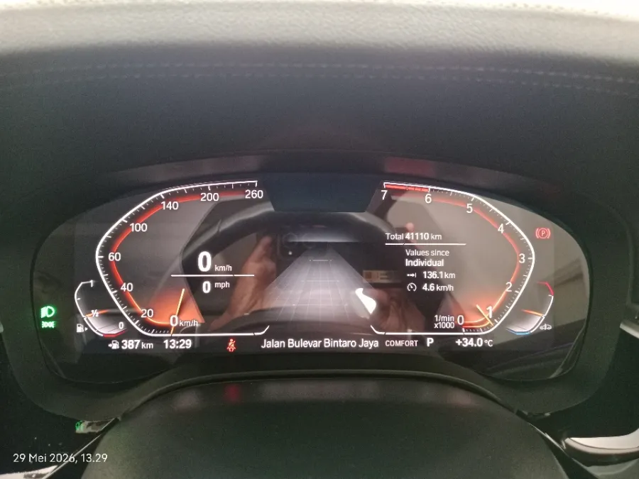 Foto Mobil Bekas Odometer BMW 530i 2.0 tahun 2021