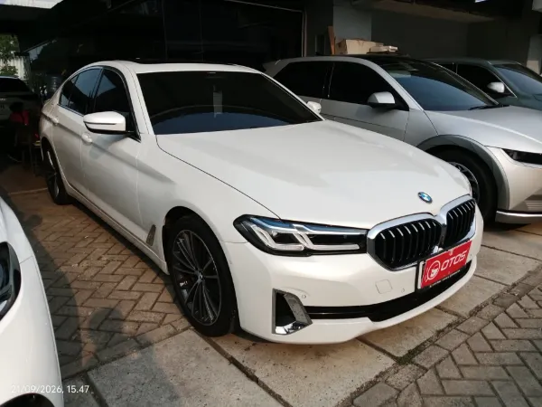 2022 BMW 530i 2.0 Luxury