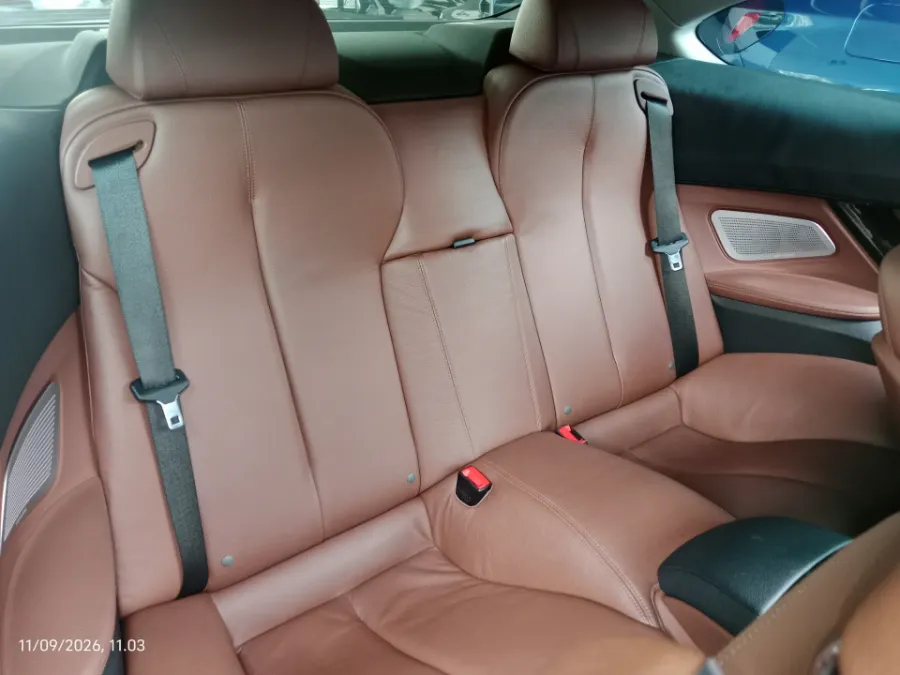 Foto Mobil Bekas Kabin Belakang BMW 640i 3.0 Gran Coupe tahun 2014