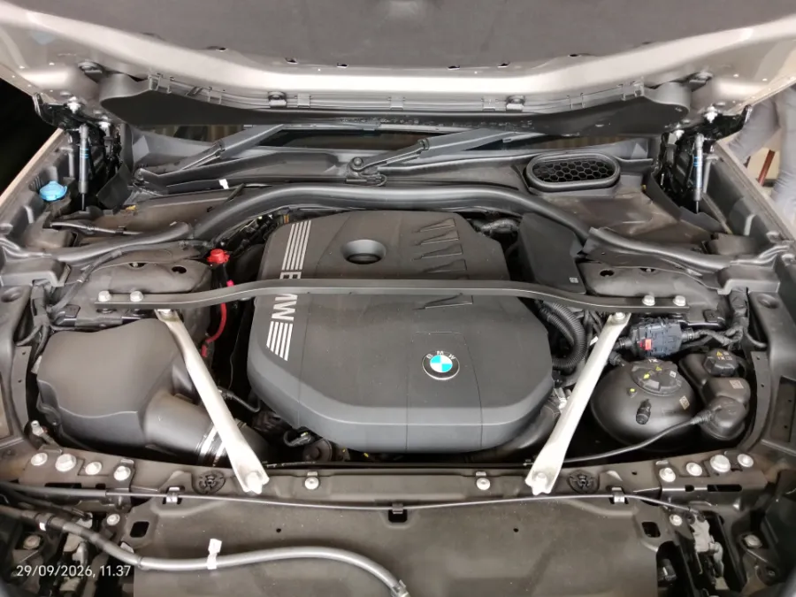 Foto Mobil Bekas Mesin BMW 735i 3.0 Limousine tahun 2024
