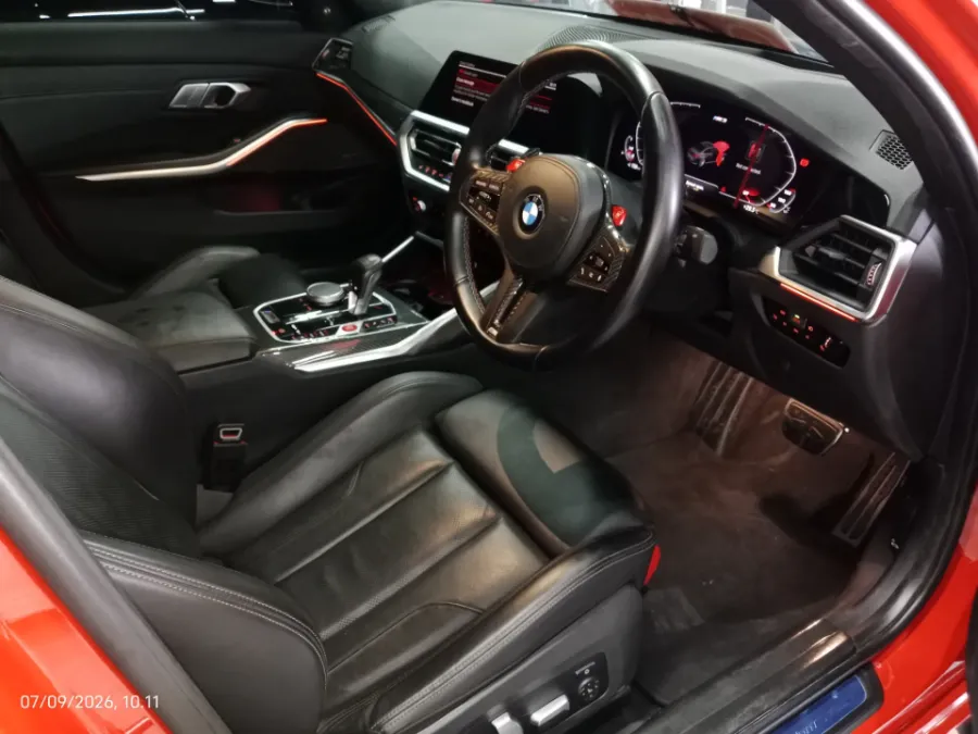 Foto Mobil Bekas Kabin Depan BMW M3 3.0 tahun 2022