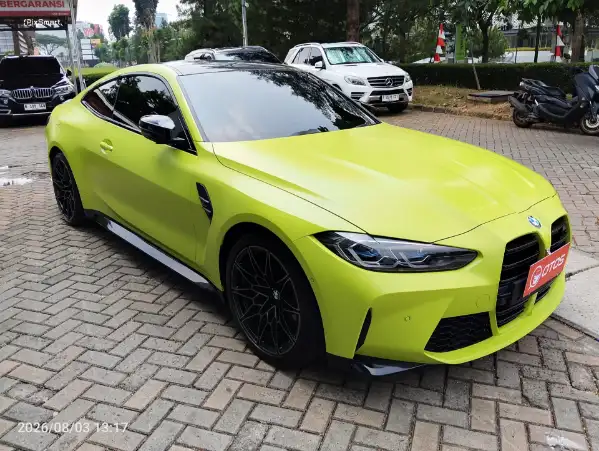 2023 BMW M4 3.0 - Foto 1 dari 6