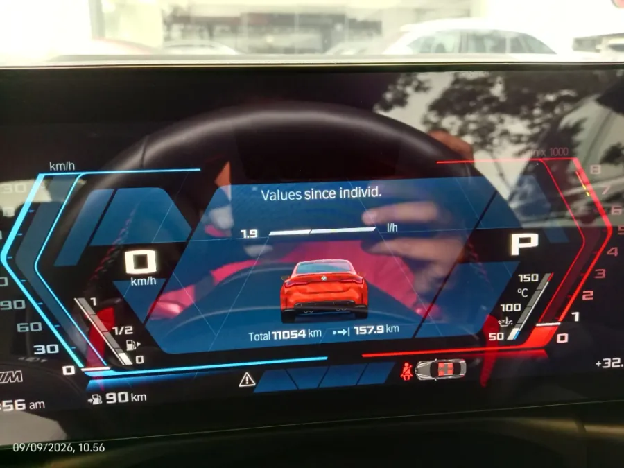 Foto Mobil Bekas Odometer BMW M4 3.0 tahun 2023