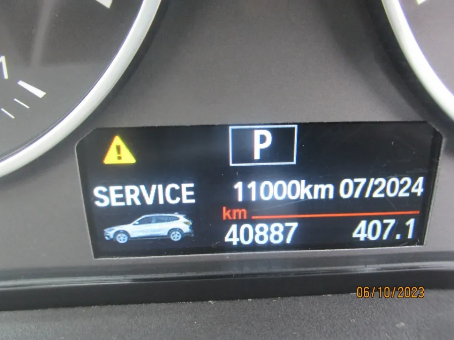 Foto Mobil Bekas Odometer BMW X1 1.5 Sdrive18i tahun 2017