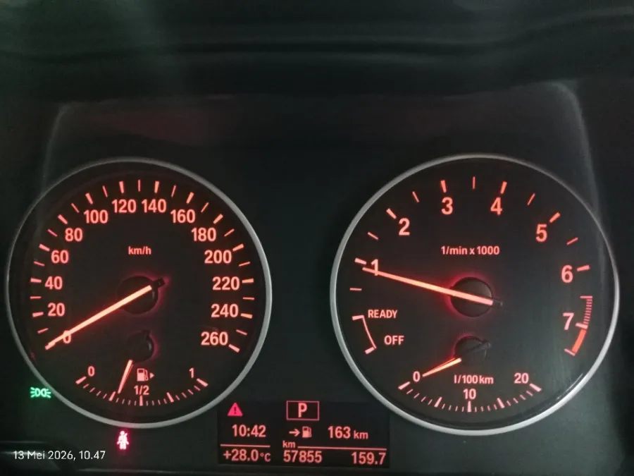 Foto Mobil Bekas Odometer BMW X1 1.5 Sdrive18i tahun 2017