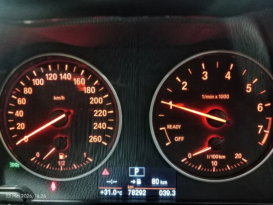 Foto Mobil Bekas Odometer BMW X1 1.5 Sdrive18i tahun 2017