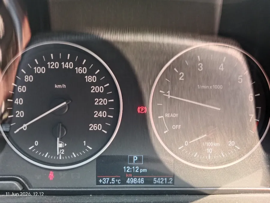 Foto Mobil Bekas Odometer BMW X1 1.5 Sdrive18i tahun 2018