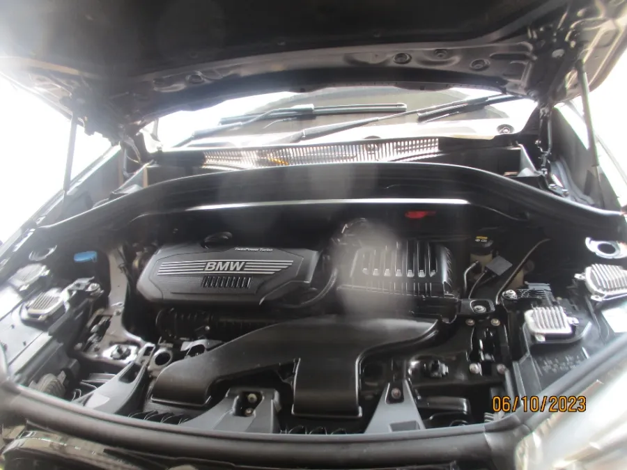 Foto Mobil Bekas Mesin BMW X1 1.5 Sdrive18i tahun 2019