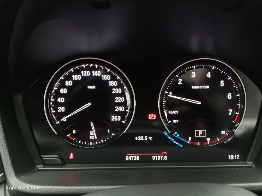 Foto Mobil Bekas Odometer BMW X1 1.5 Sdrive18i tahun 2019