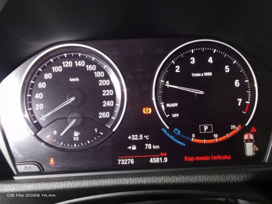 Foto Mobil Bekas Odometer BMW X1 1.5 Sdrive18i tahun 2021