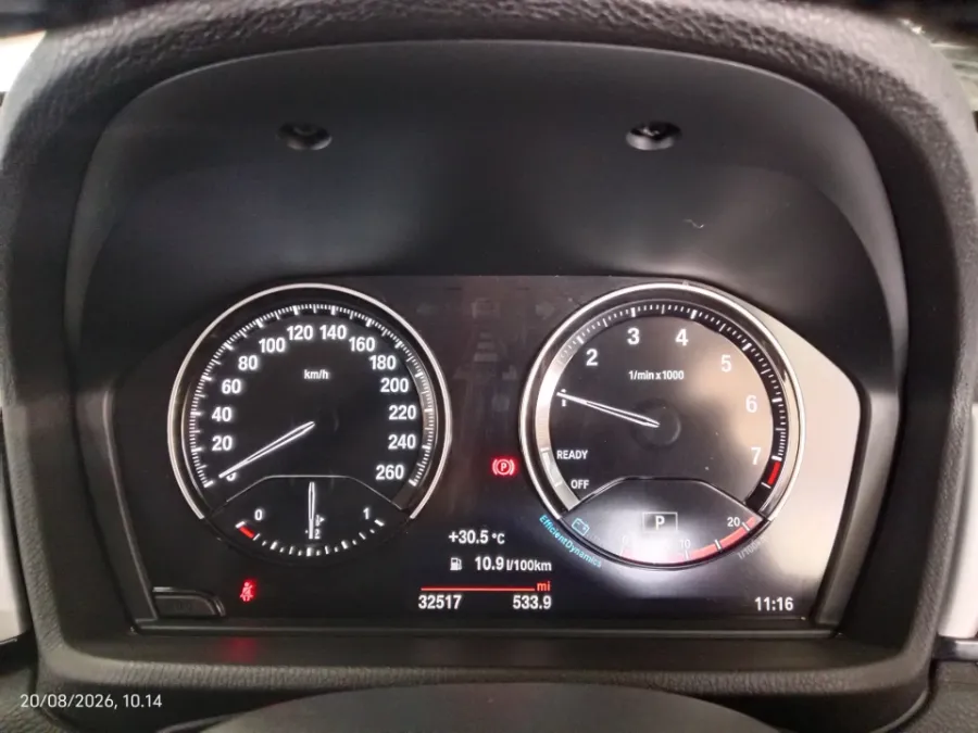 Foto Mobil Bekas Odometer BMW X1 1.5 Sdrive18i tahun 2021