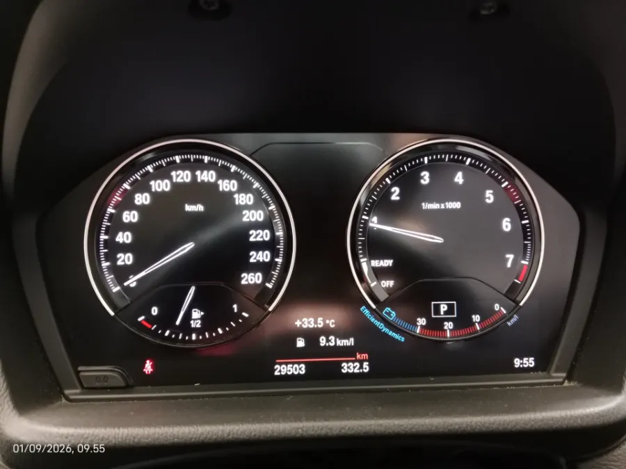 Foto Mobil Bekas Odometer BMW X1 1.5 Sdrive18i tahun 2021