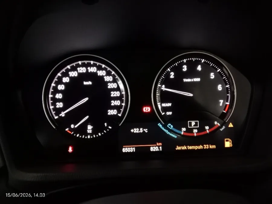 Foto Mobil Bekas Odometer BMW X1 1.5 Sdrive18i tahun 2022