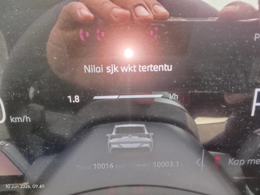 Foto Mobil Bekas Odometer BMW X3 2.0 Xdrive20i Luxury tahun 2025