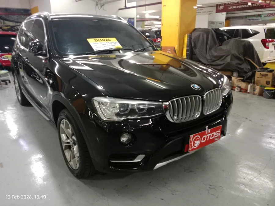 Foto Mobil Bekas Kanan Depan BMW X3 2.0 Xdrive20i Xline tahun 2016
