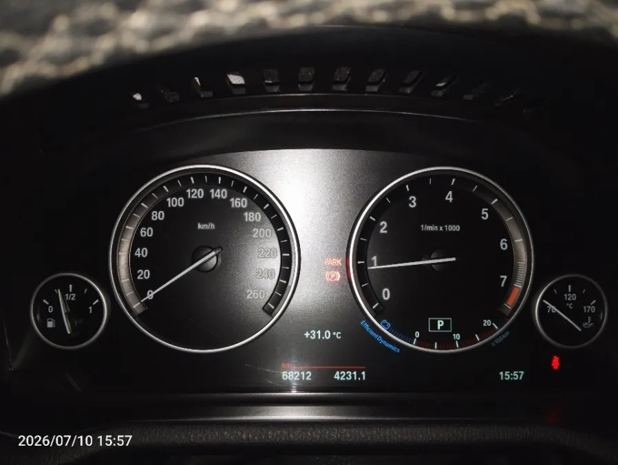 Foto Mobil Bekas Odometer BMW X3 2.0 Xdrive20i Xline tahun 2016