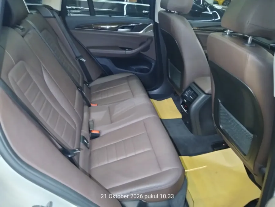 Foto Mobil Bekas Kabin Belakang BMW X3 2.0 Xdrive20i Xline tahun 2018