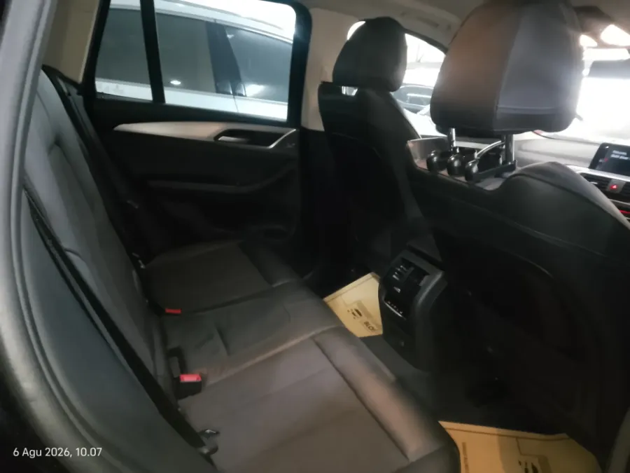 Foto Mobil Bekas Kabin Belakang BMW X3 2.0 Xdrive20i Xline tahun 2019