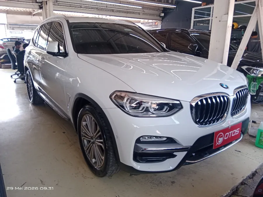 Foto Mobil Bekas Kanan Depan BMW X3 2.0 Xdrive20i Xline tahun 2019