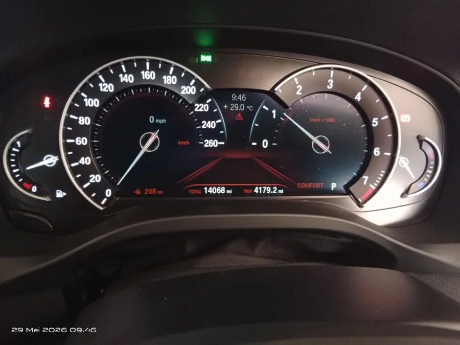 Foto Mobil Bekas Odometer BMW X3 2.0 Xdrive20i Xline tahun 2019