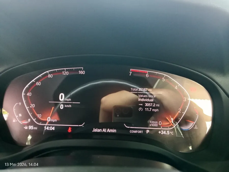 Foto Mobil Bekas Odometer BMW X3 2.0 Xdrive20i Xline tahun 2020
