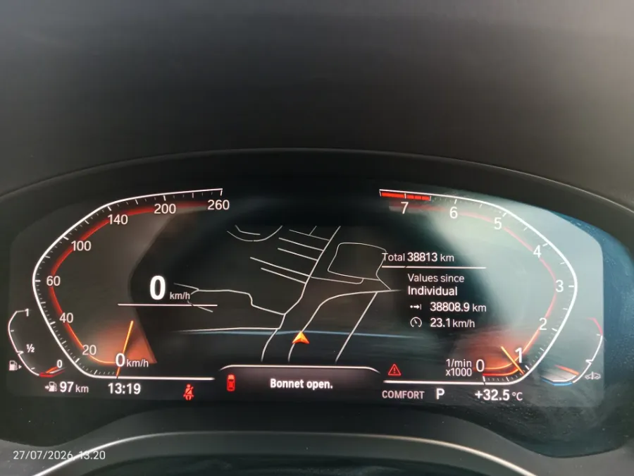 Foto Mobil Bekas Odometer BMW X3 2.0 Xdrive20i Xline tahun 2022