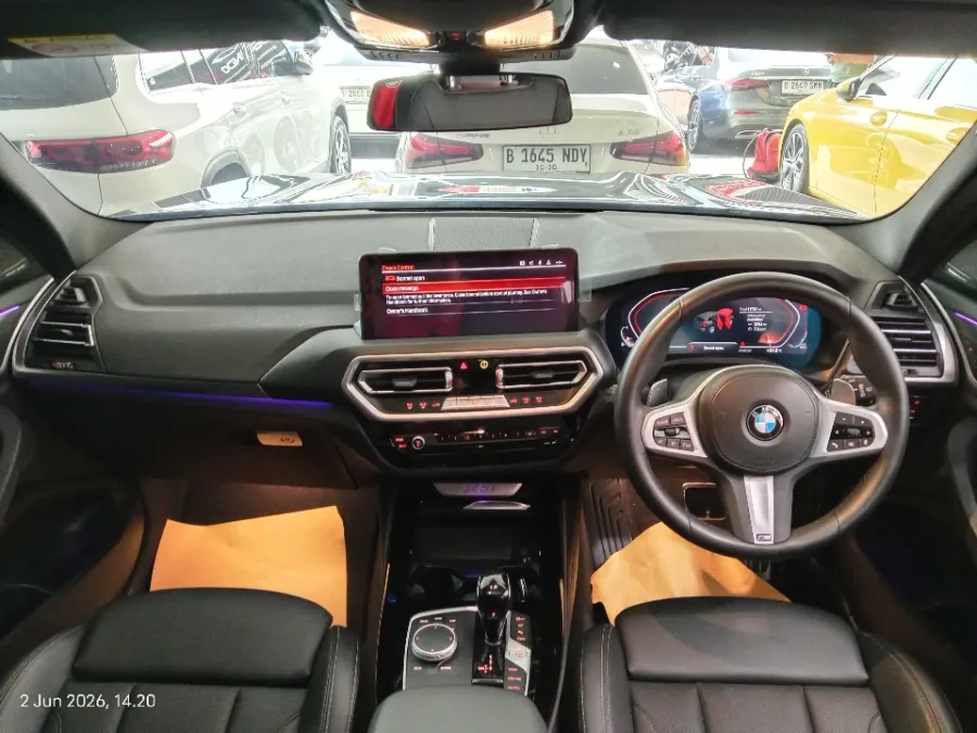 Foto Mobil Bekas Dashboard BMW X3 2.0 Xdrive30i tahun 2022