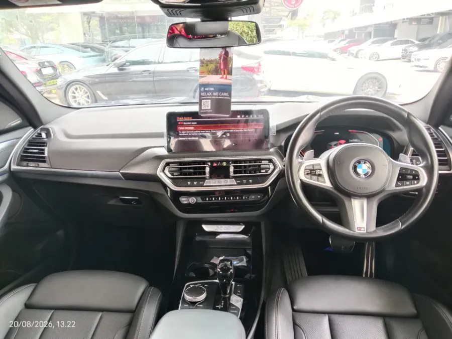 Foto Mobil Bekas Dashboard BMW X3 2.0 Xdrive30i tahun 2023