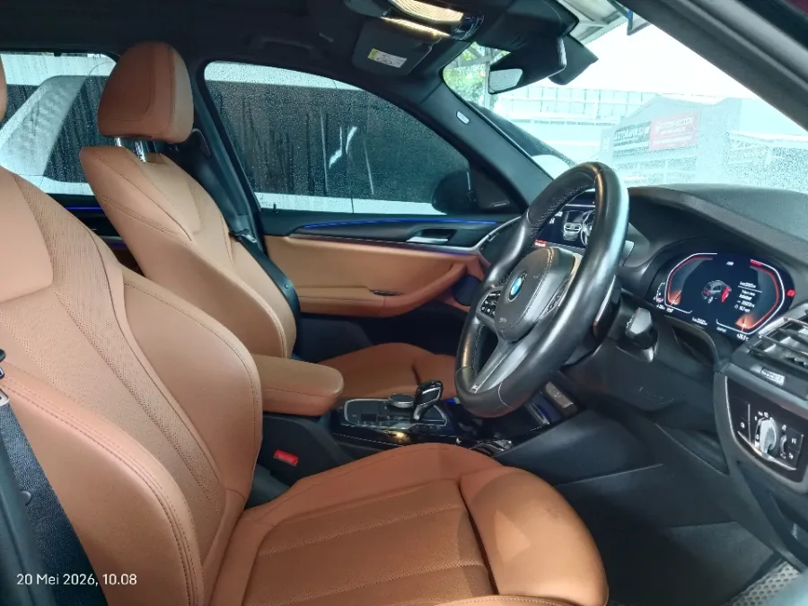 Foto Mobil Bekas Kabin Depan BMW X3 2.0 Xdrive30i tahun 2023