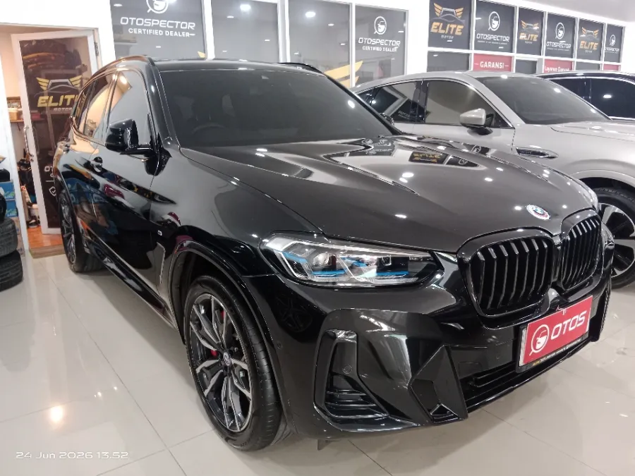 Foto Mobil Bekas Kanan Depan BMW X3 2.0 Xdrive30i tahun 2023