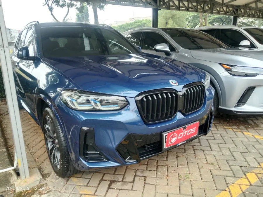 Foto Mobil Bekas Kanan Depan BMW X3 2.0 Xdrive30i tahun 2023